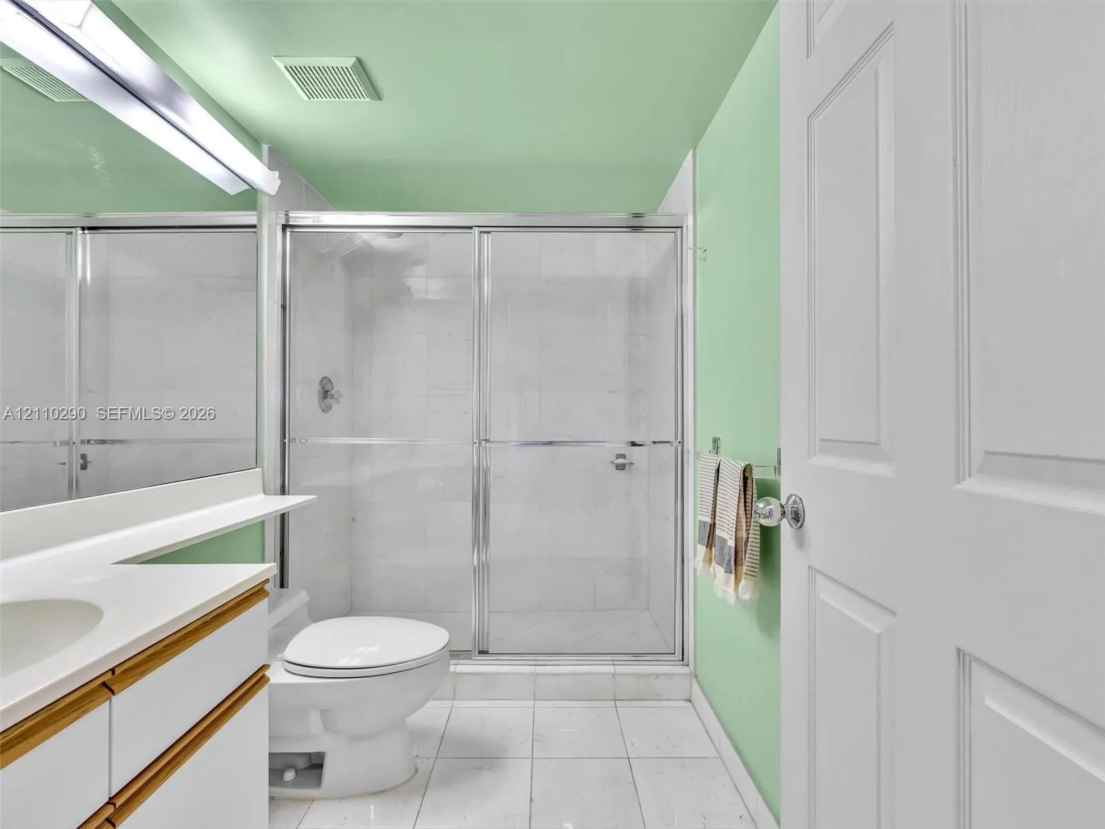 3530 Mystic Pointe Drive #303