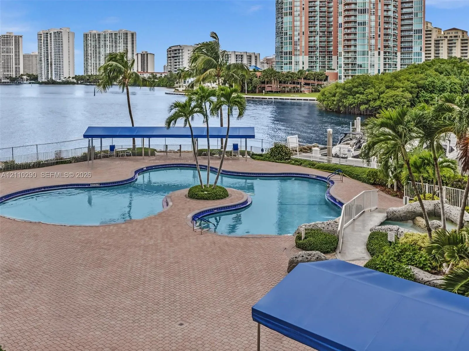 3530 Mystic Pointe Drive #303