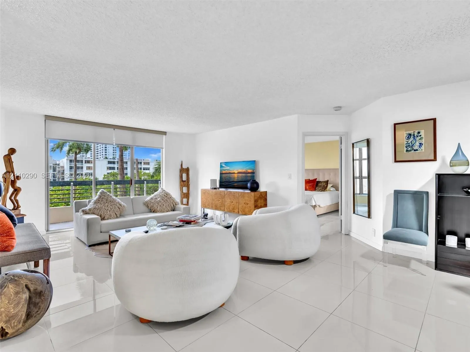 3530 Mystic Pointe Drive #303