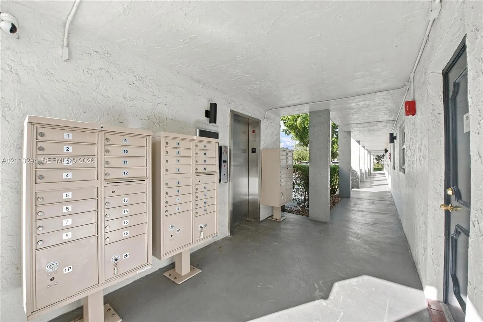8605 W Sample Road #211