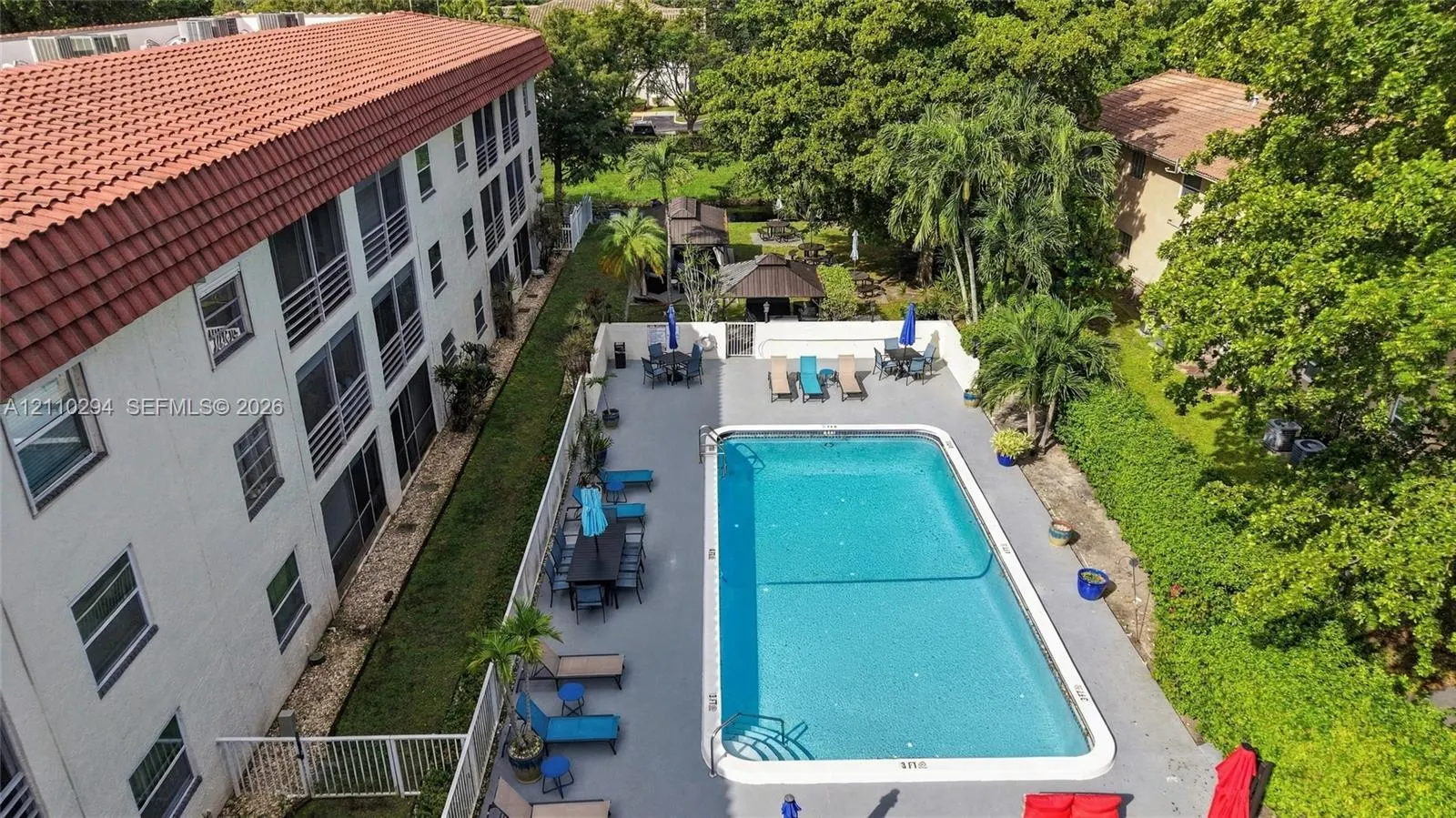 8605 W Sample Road #211