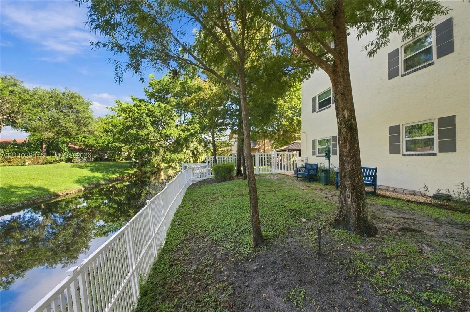 8605 W Sample Road #211