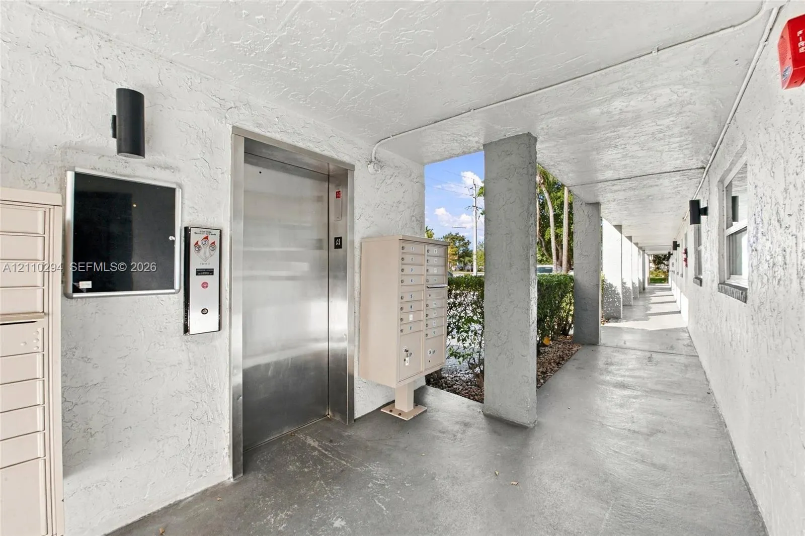 8605 W Sample Road #211