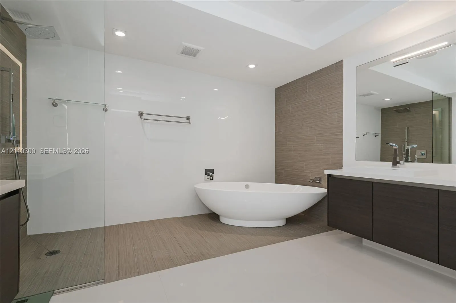 300 Sunny Isles Boulevard #4-1101