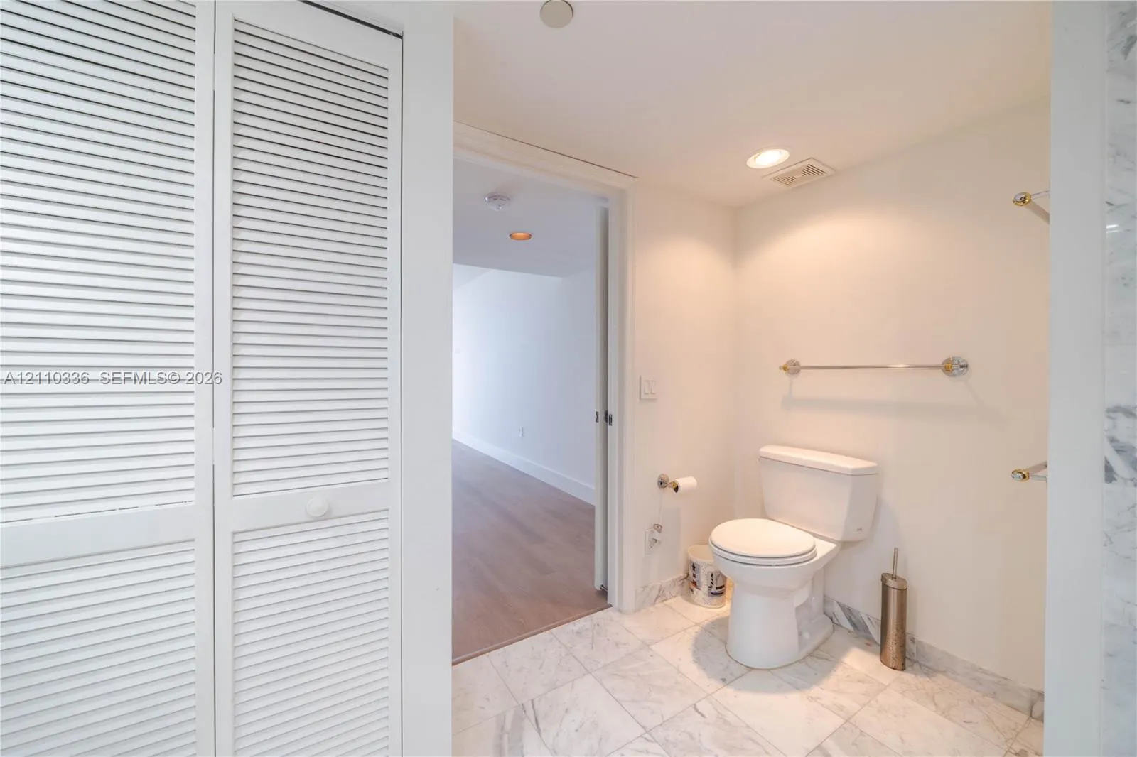 16445 Collins Avenue #WS-7B
