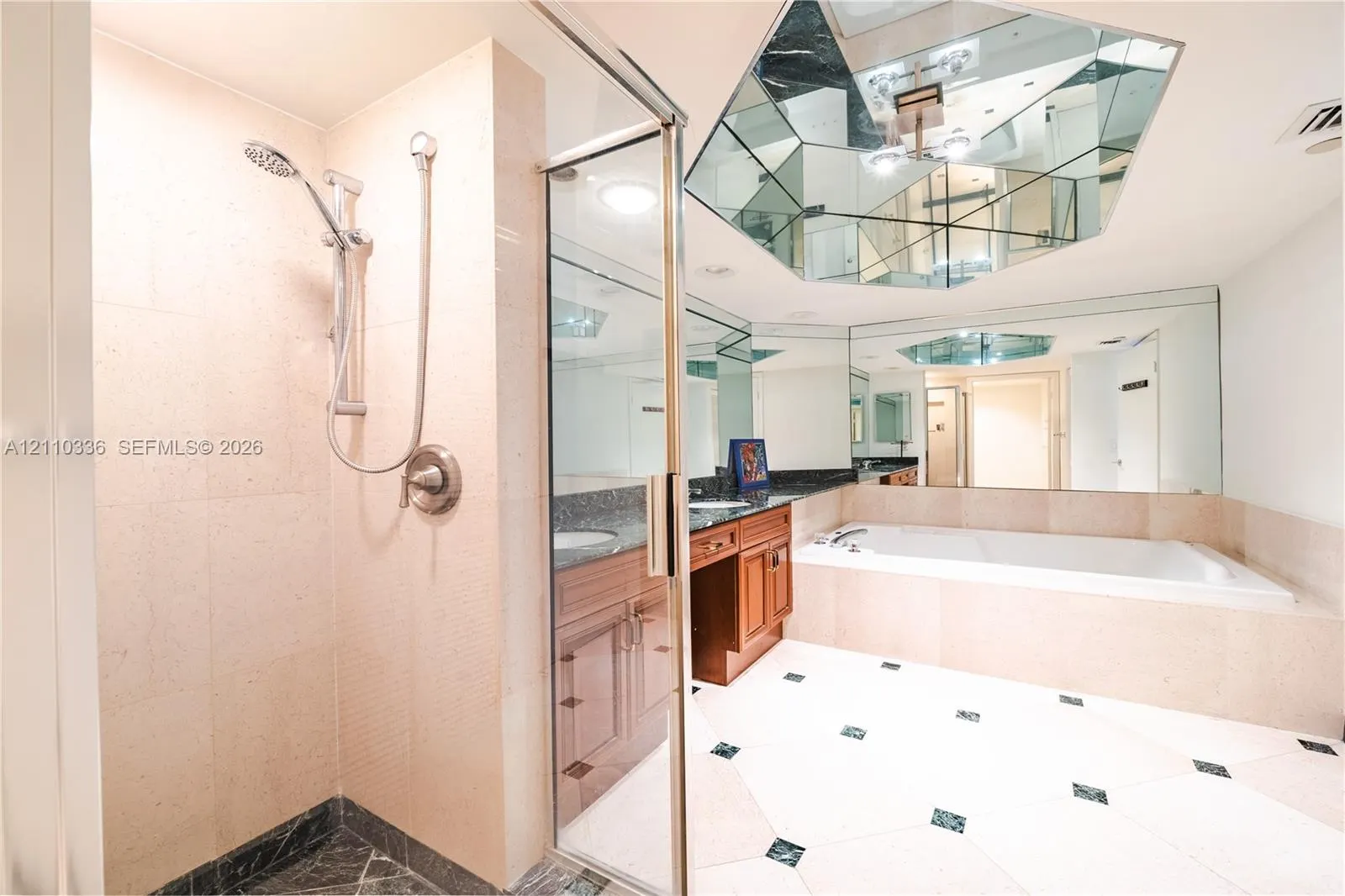 16445 Collins Avenue #WS-7B