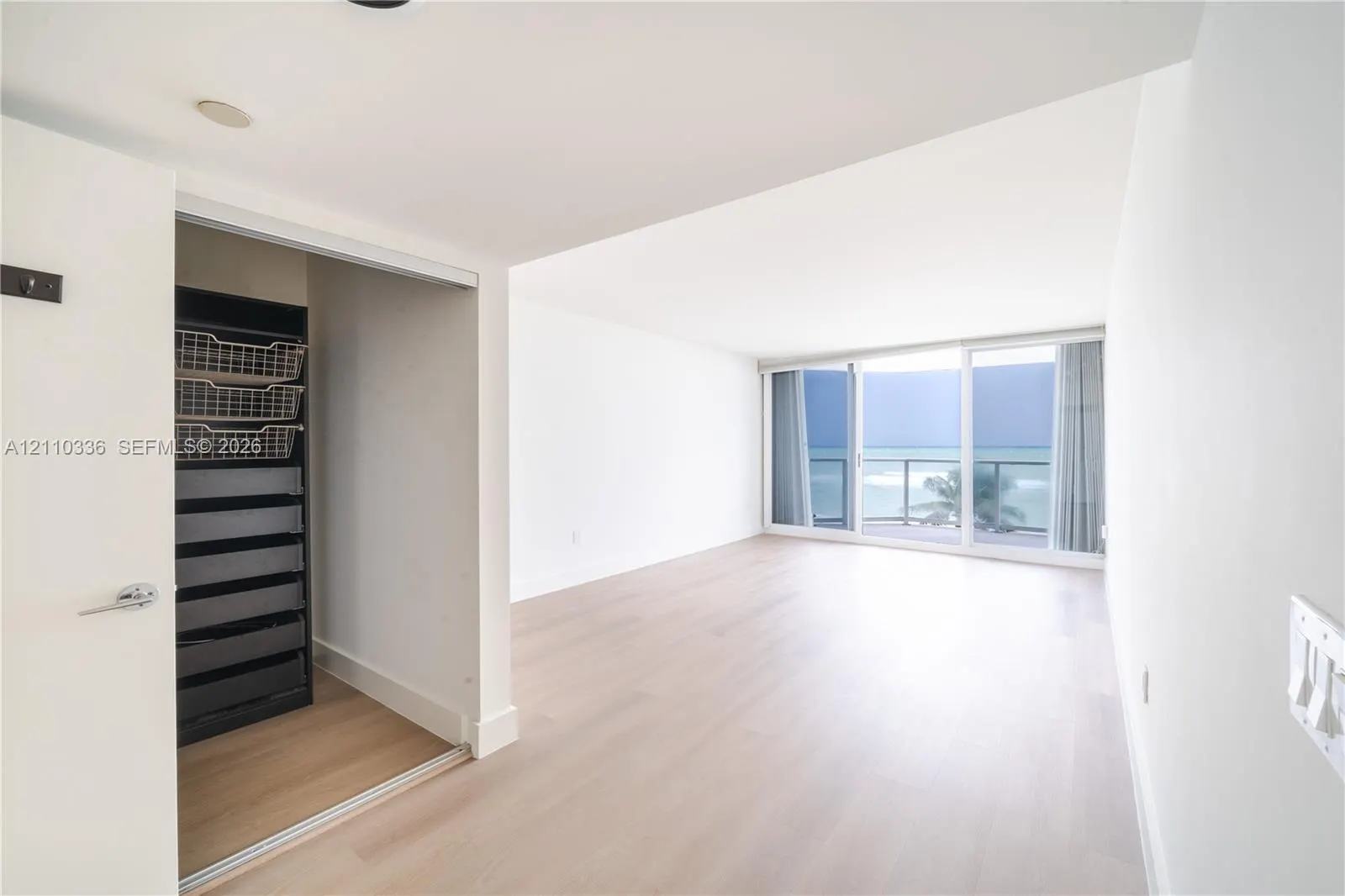 16445 Collins Avenue #WS-7B