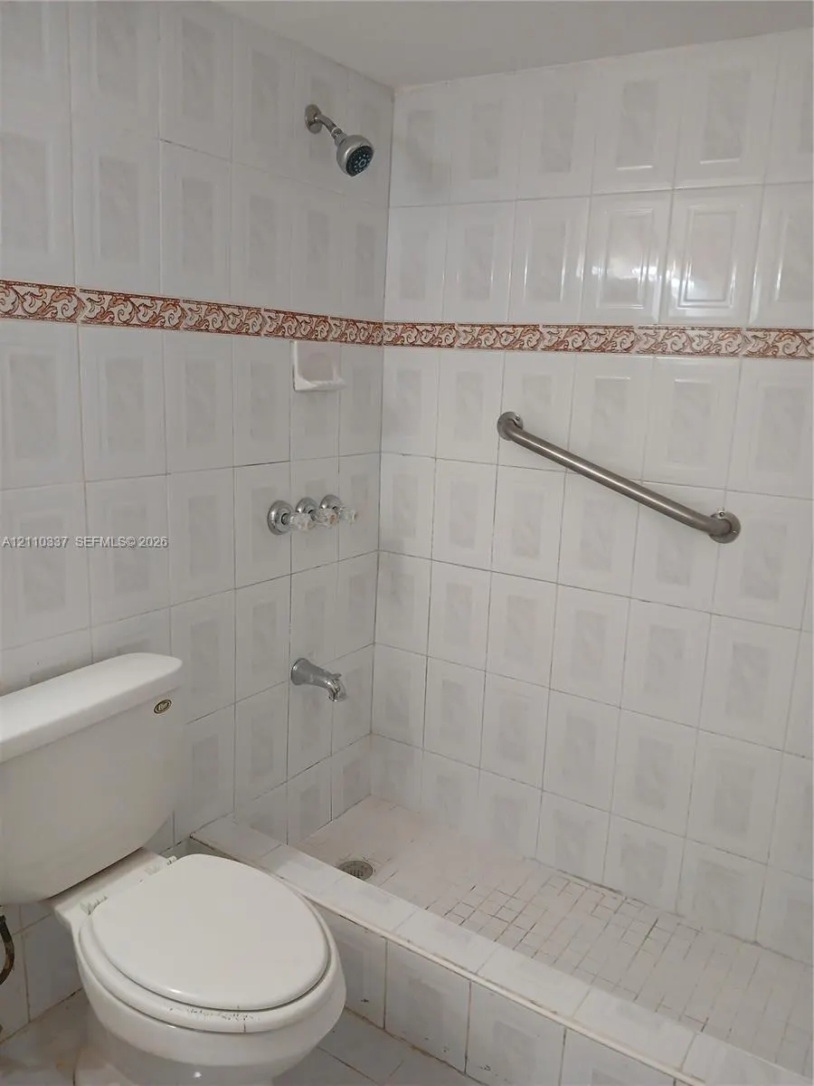 220 NW 107th Avenue #103