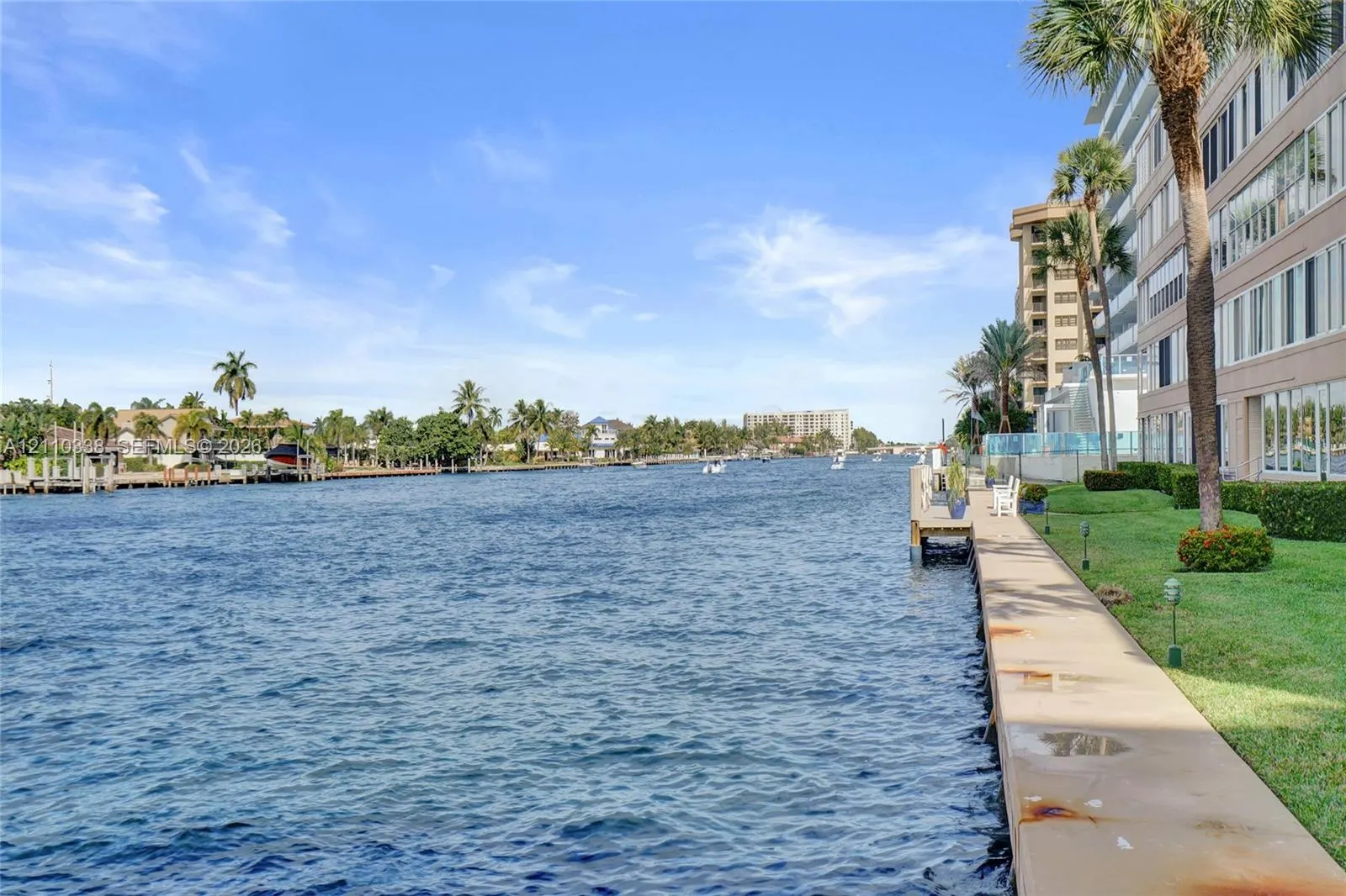 401 N Riverside Drive #105