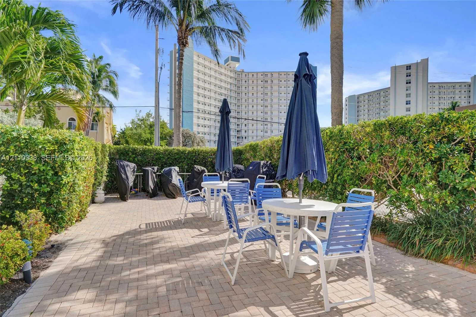 401 N Riverside Drive #105