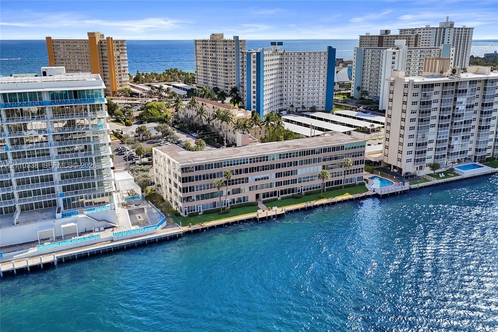 401 N Riverside Drive #105