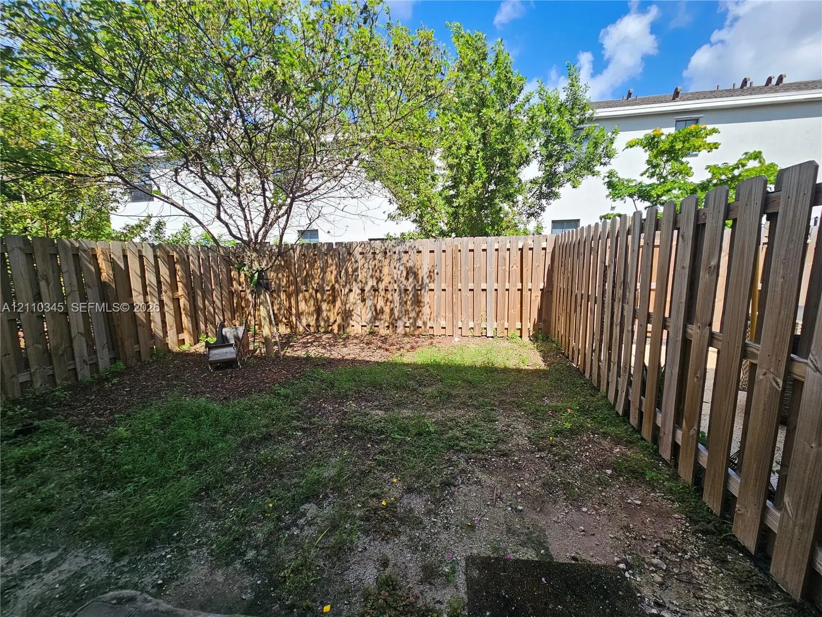 465 NE 12th Street