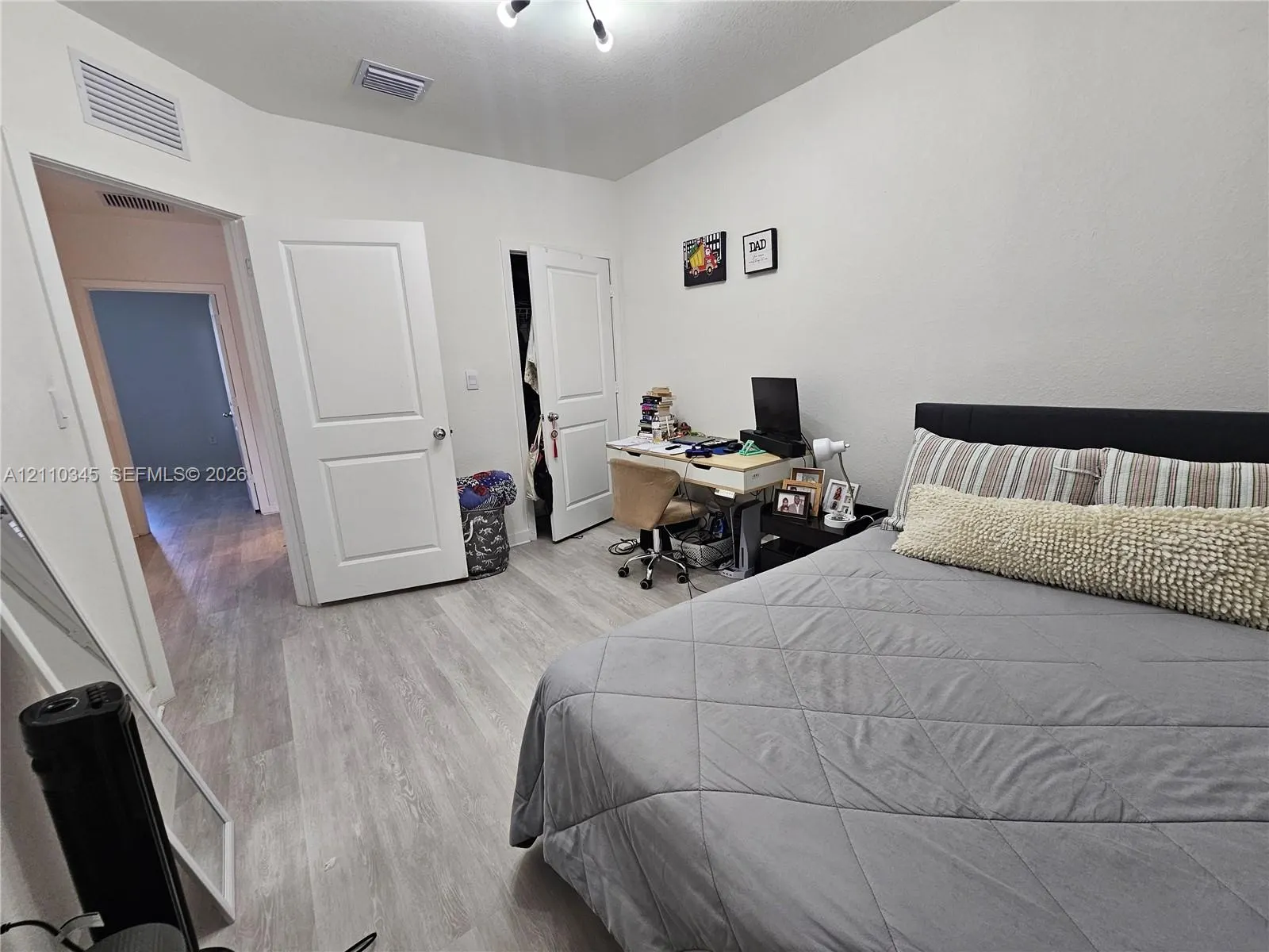 465 NE 12th Street