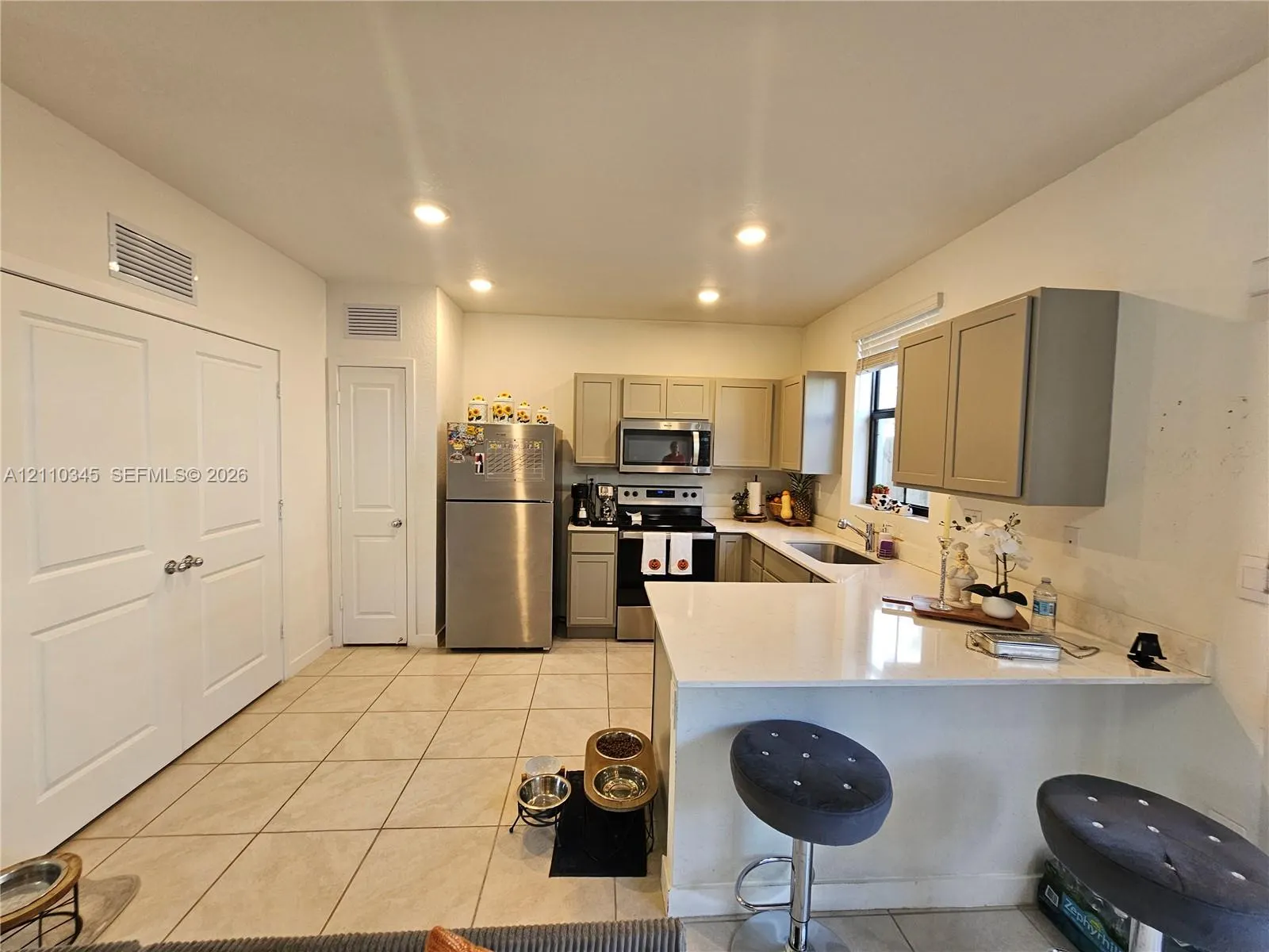 465 NE 12th Street