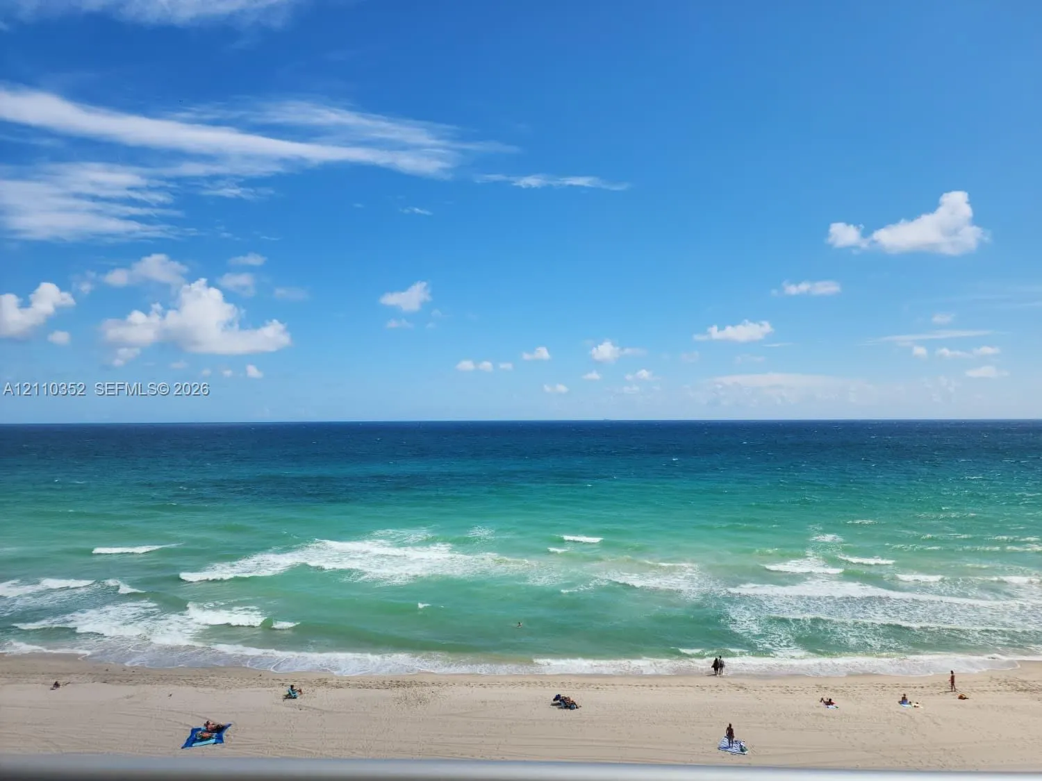 400 N Surf Road #902