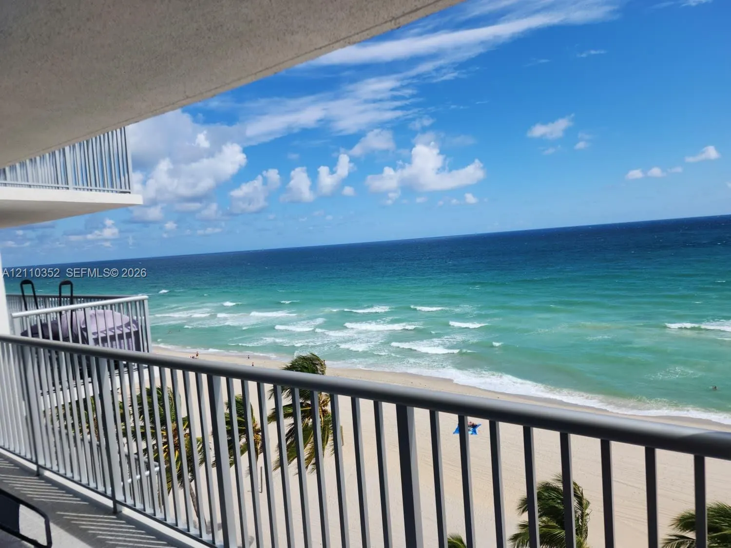 400 N Surf Road #902