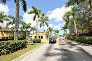 2845 SE 15th Road #81