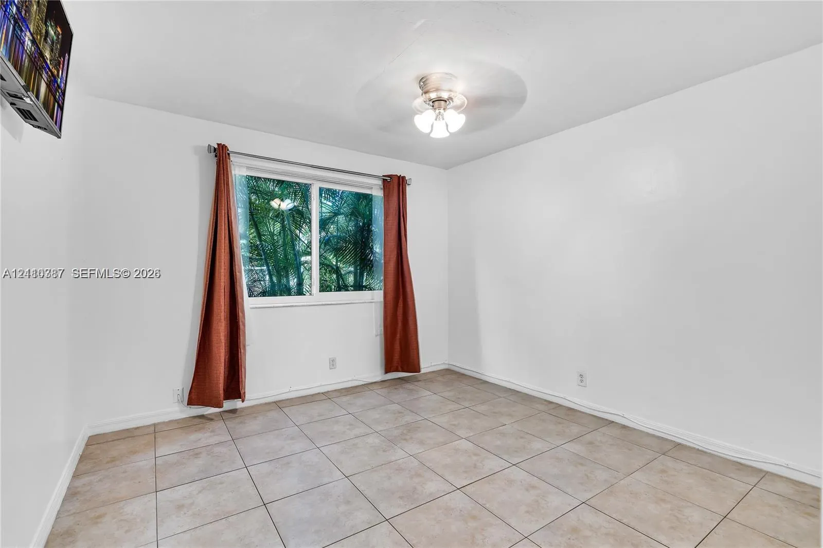 2175 NE 56th Street #107