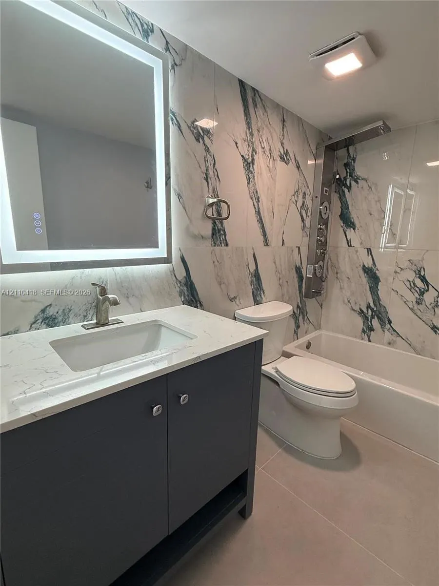 950 Egret Circle #5409