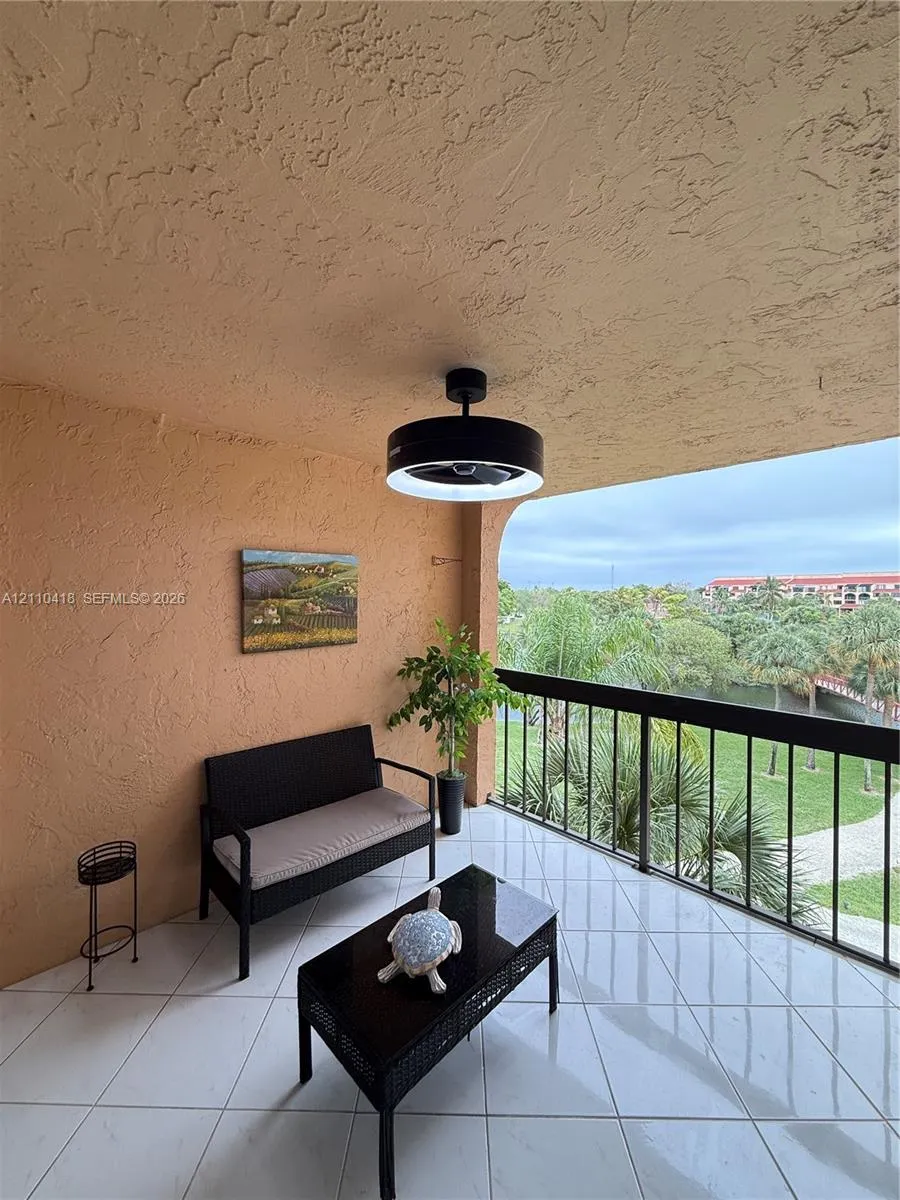 950 Egret Circle #5409