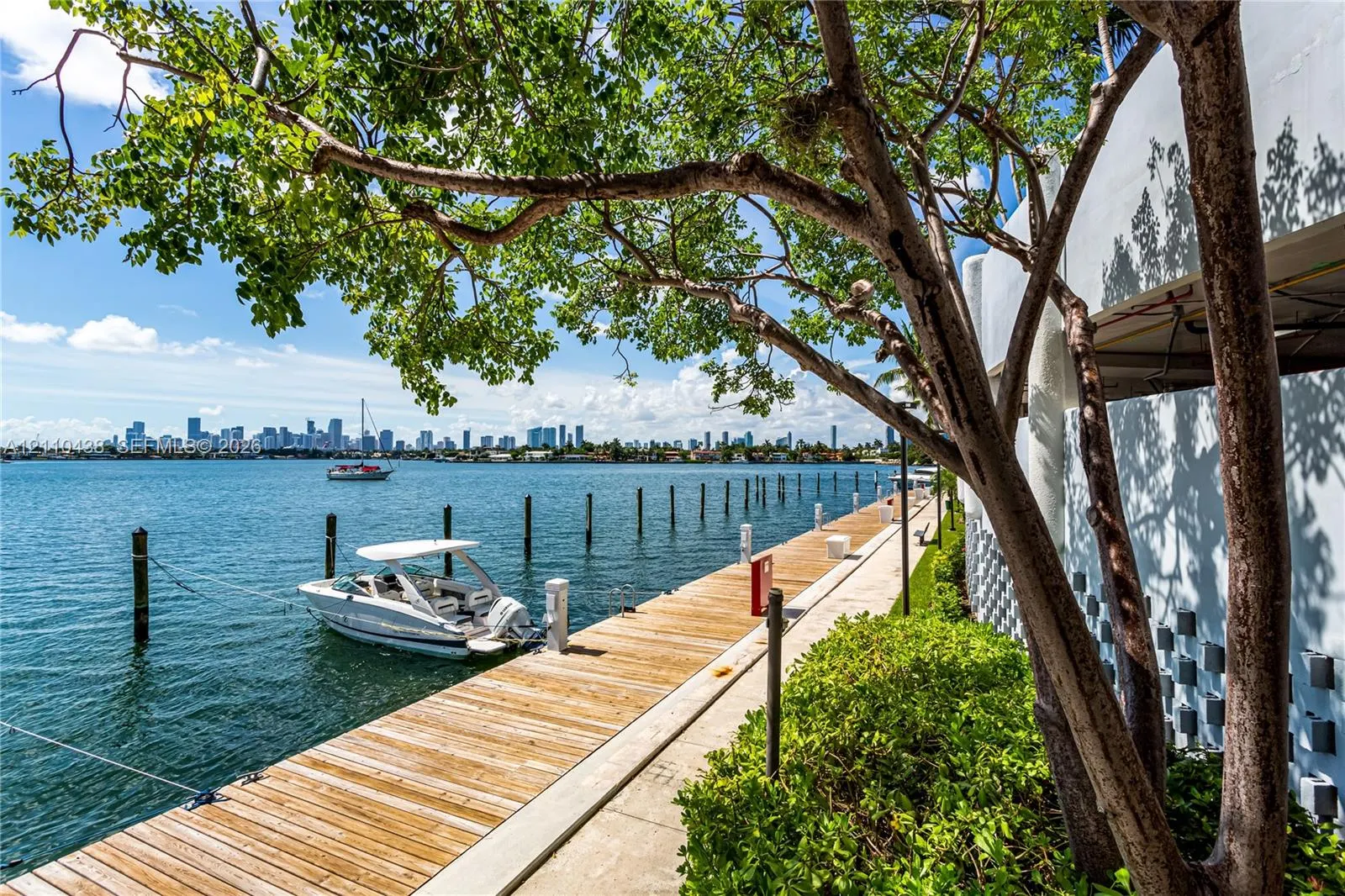 9 Island Avenue #2401