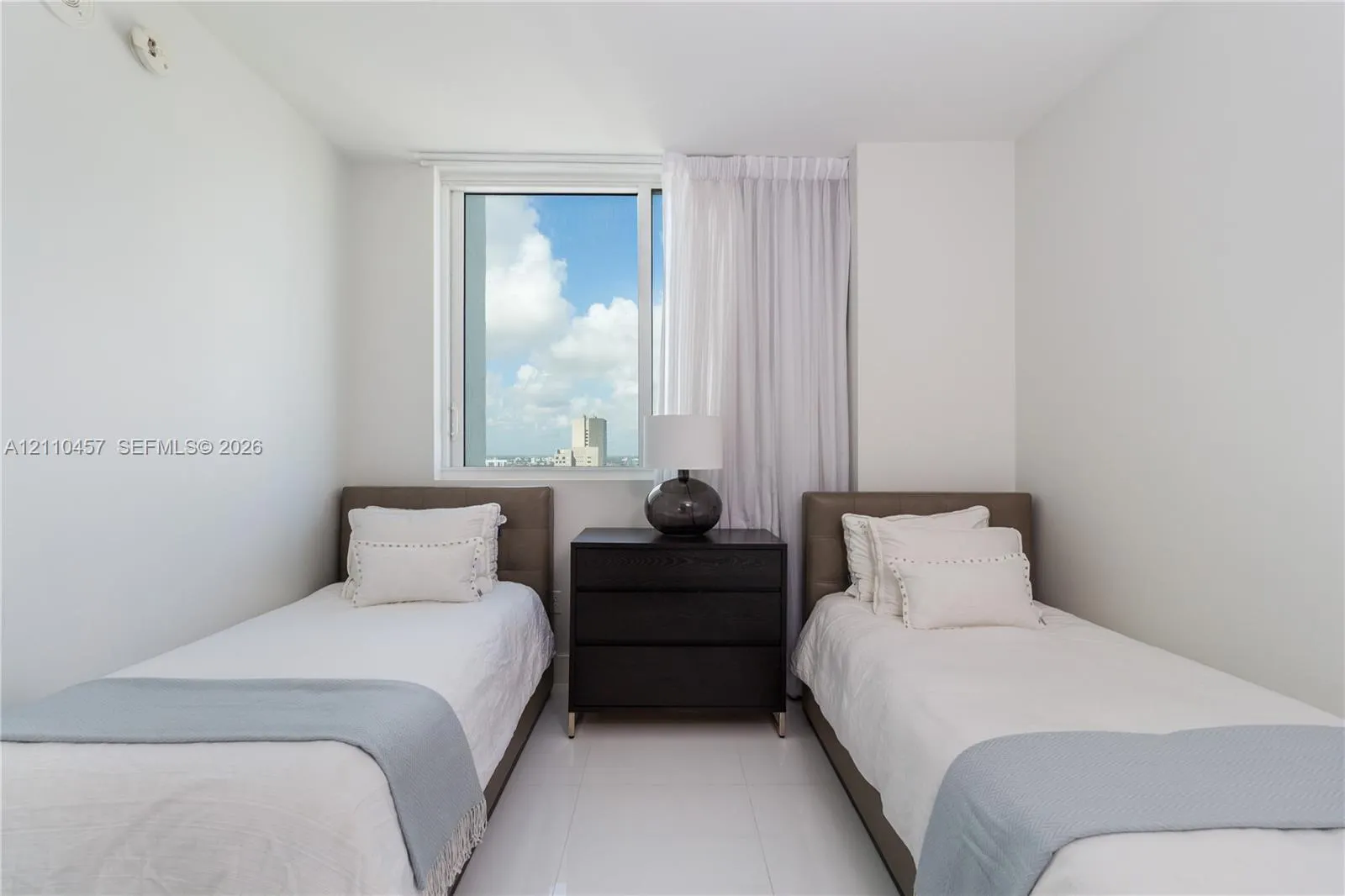 253 NE 2nd Street #3702