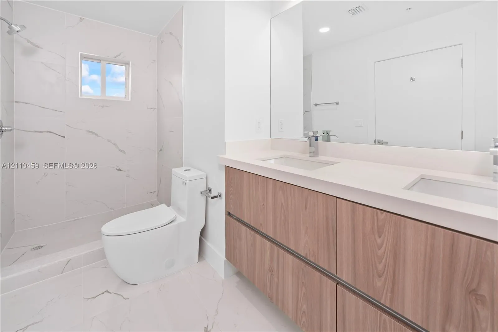 32 NW 14th Avenue #1