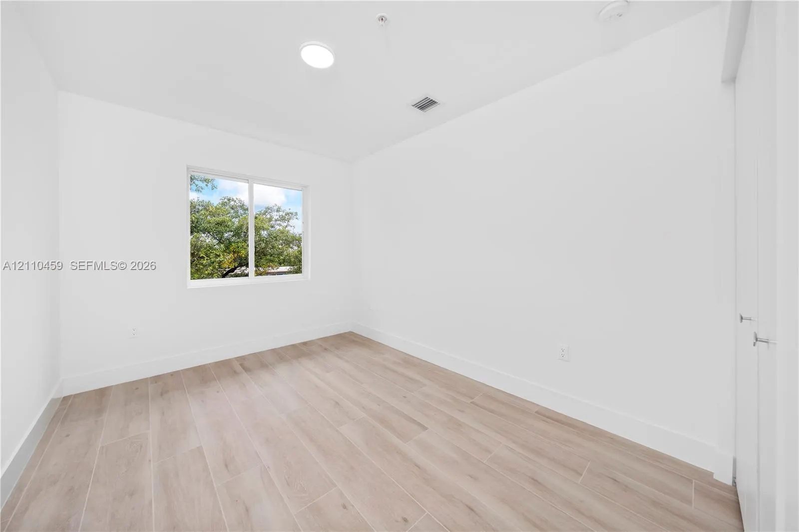 32 NW 14th Avenue #1
