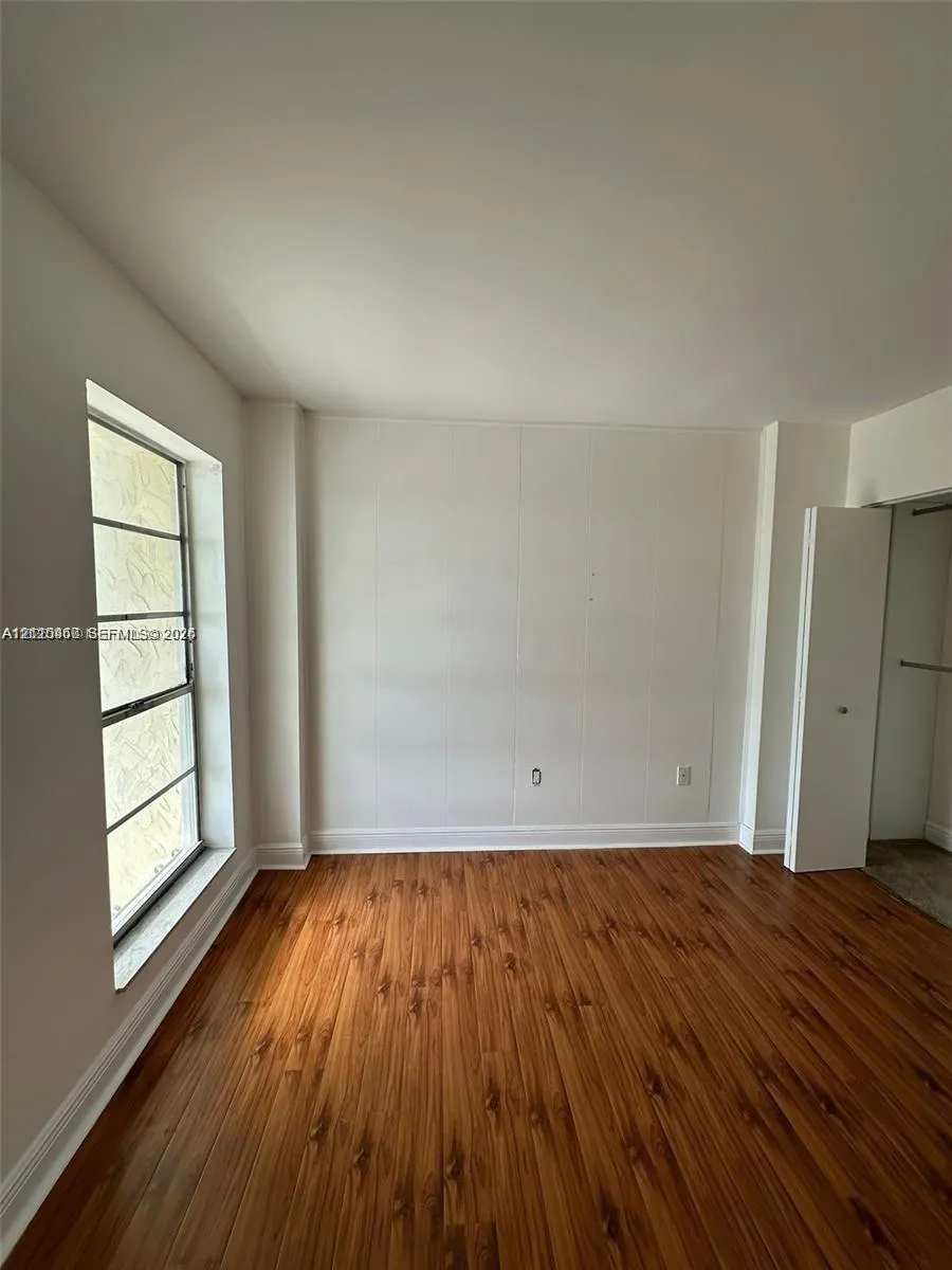 300 NW 42nd Avenue #609