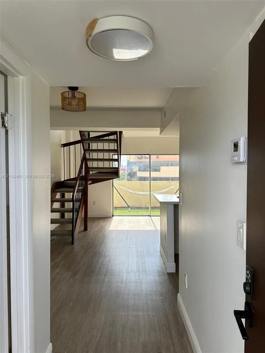 300 NW 42nd Avenue #609