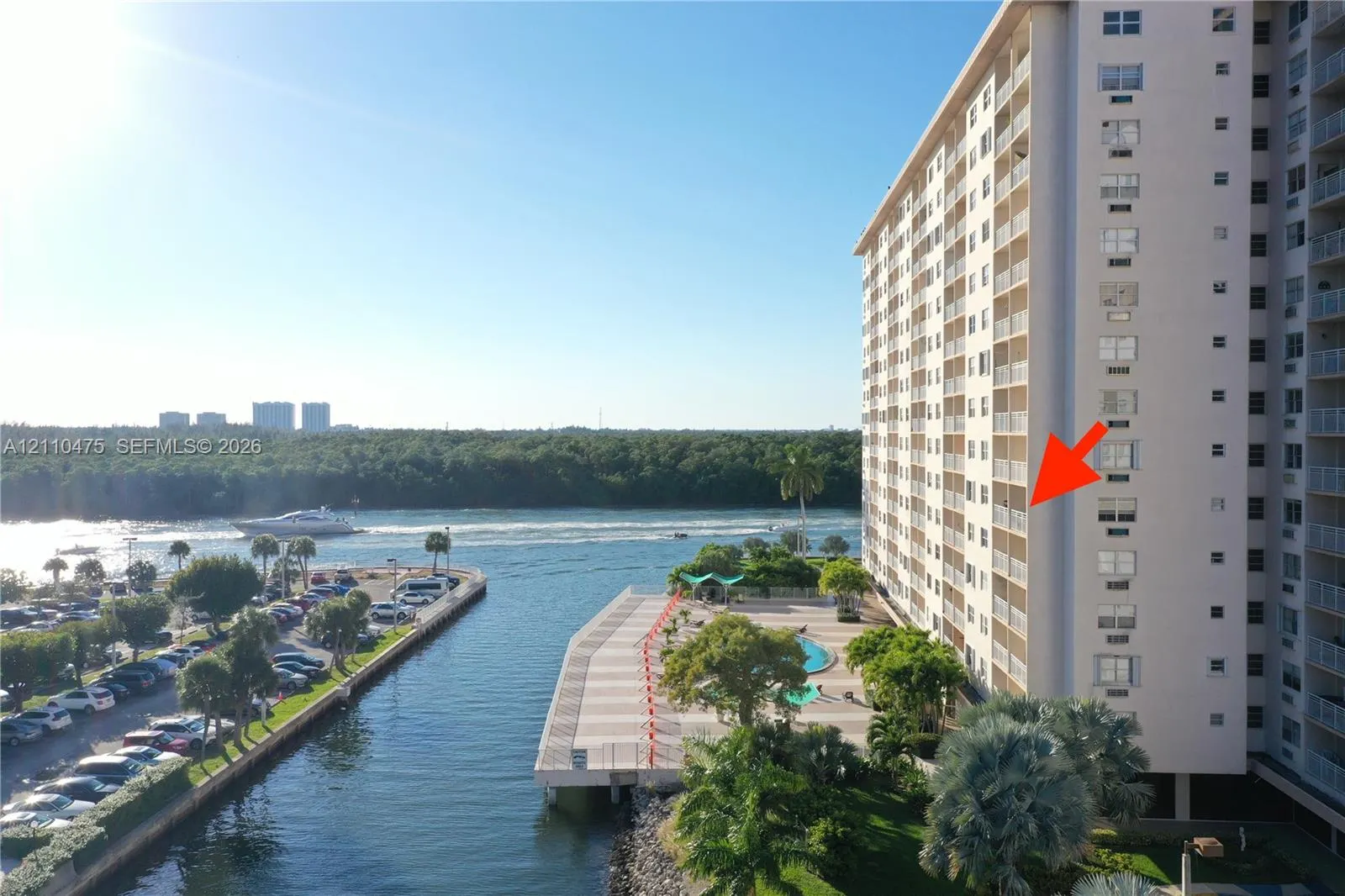 400 Kings Point Drive #601