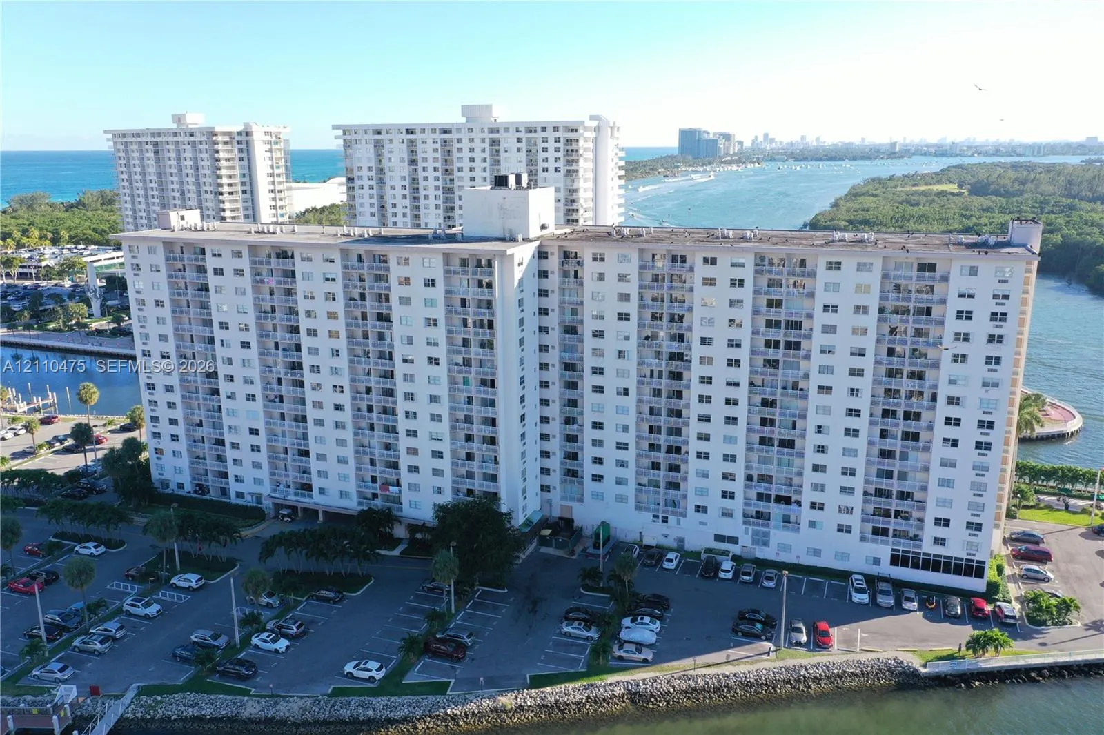 400 Kings Point Drive #601