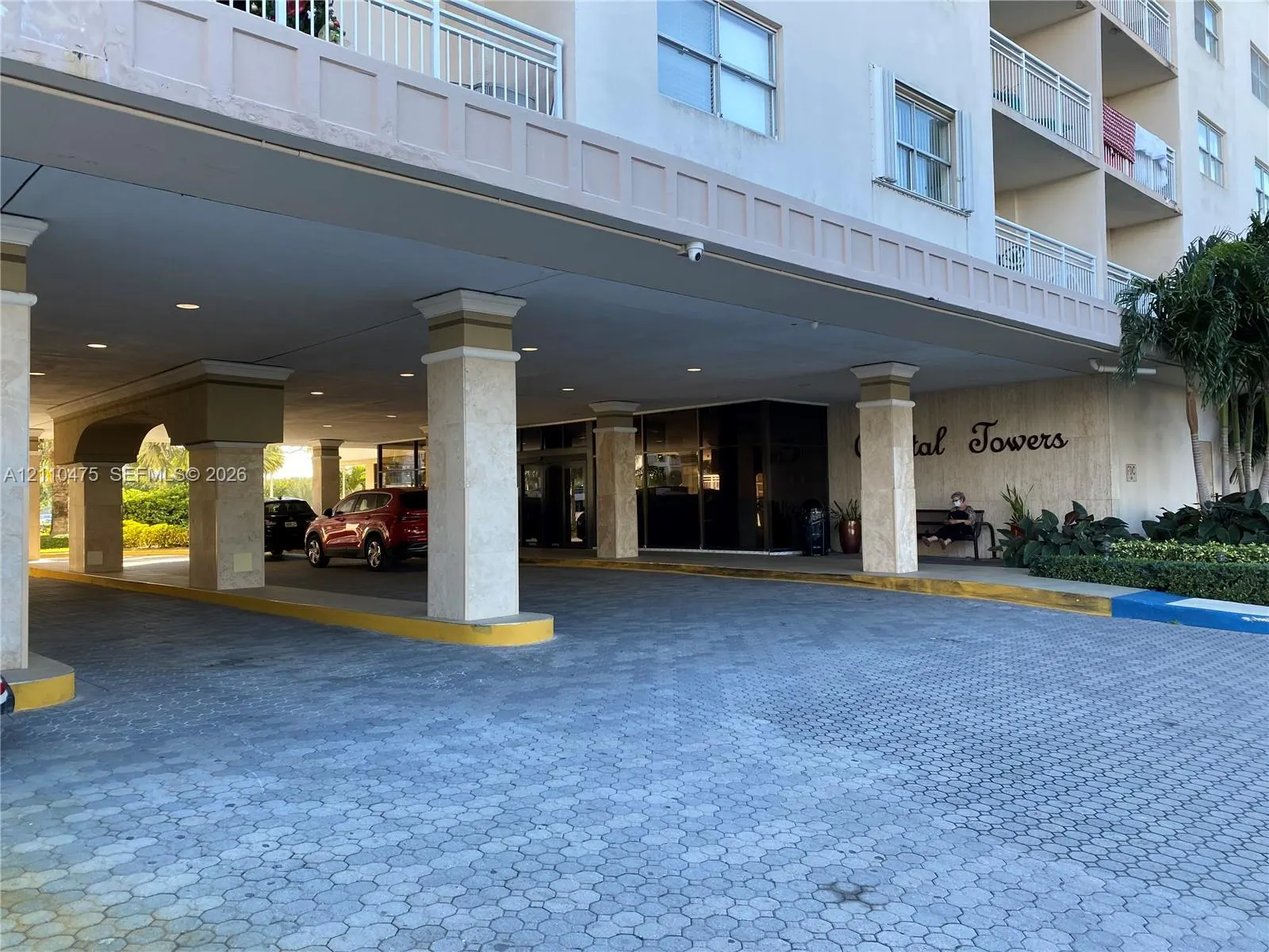 400 Kings Point Drive #601