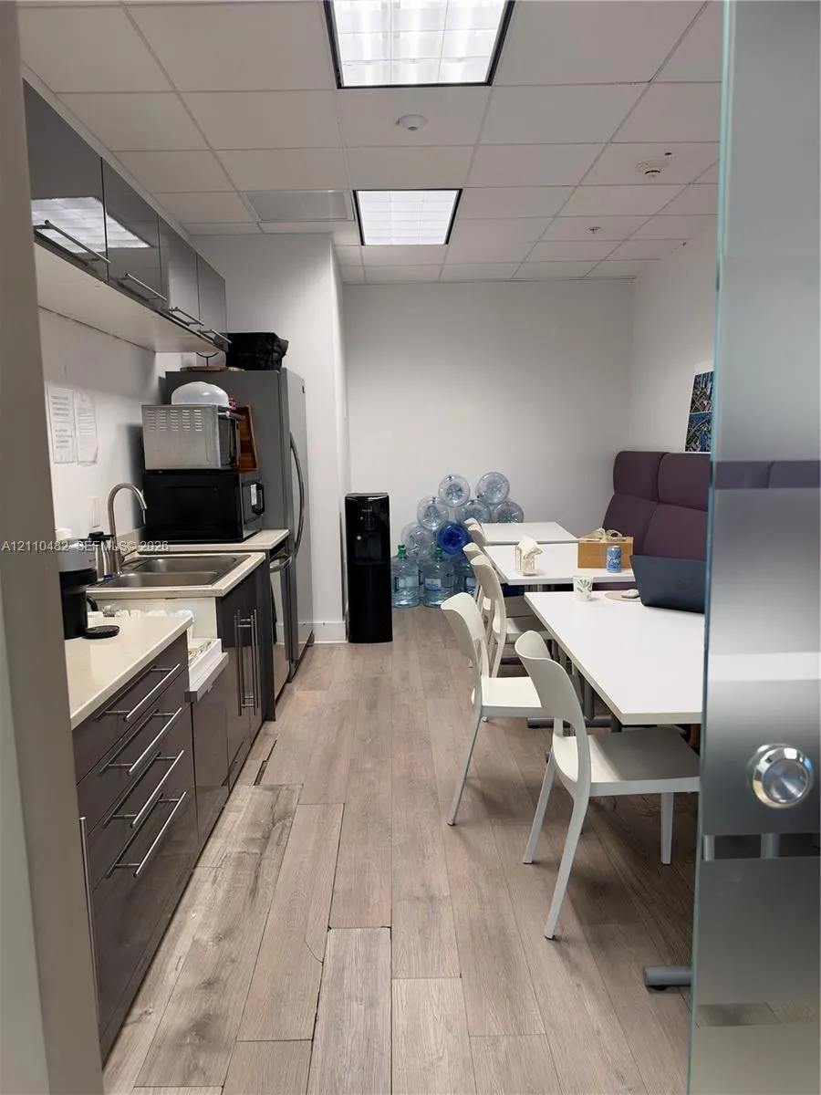 175 SW 7 Street #2201-30