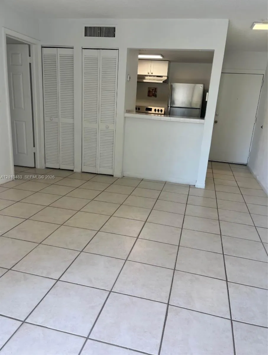 2135 SW 6th Street #3
