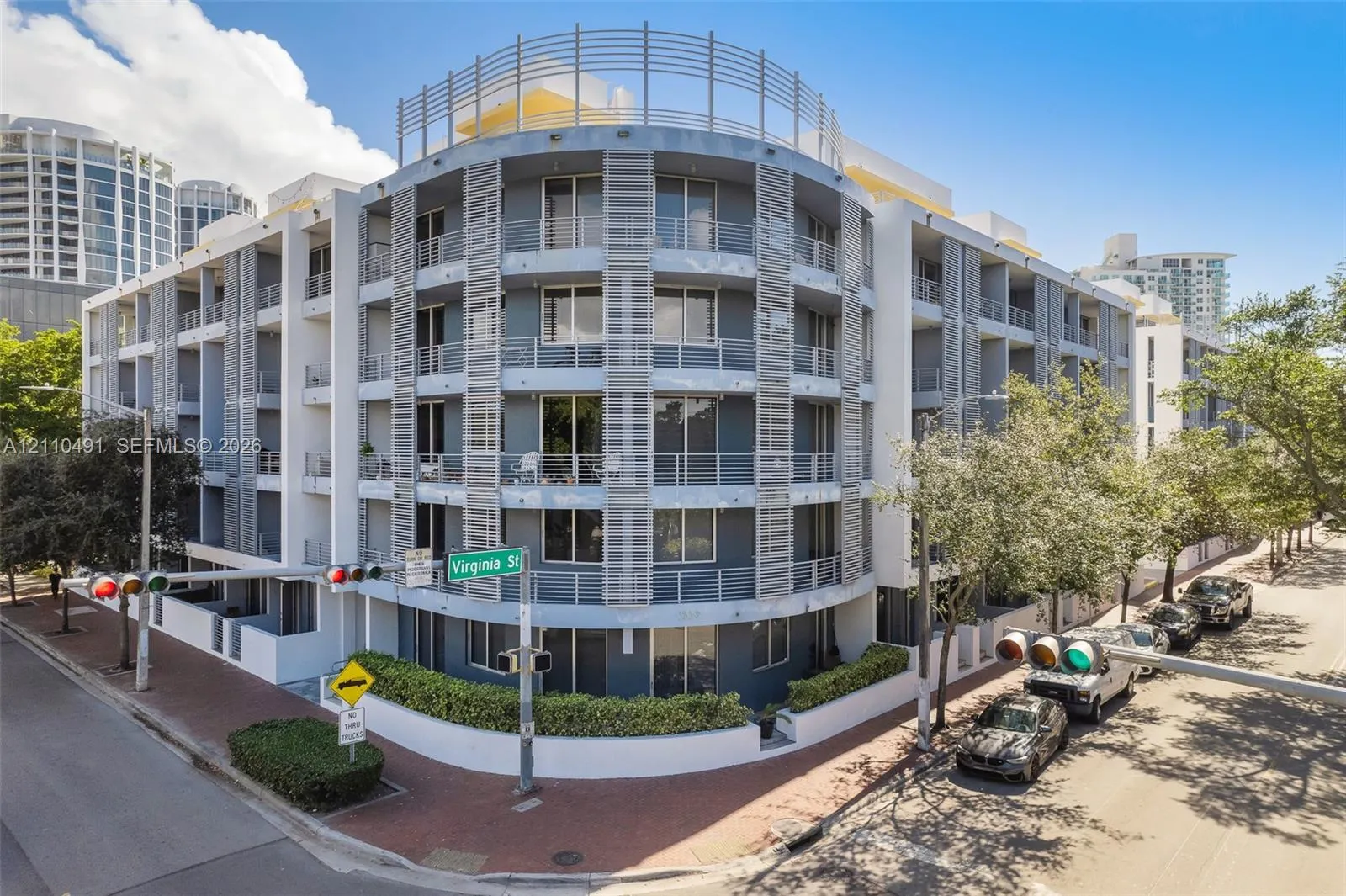 3339 Virginia Street #136