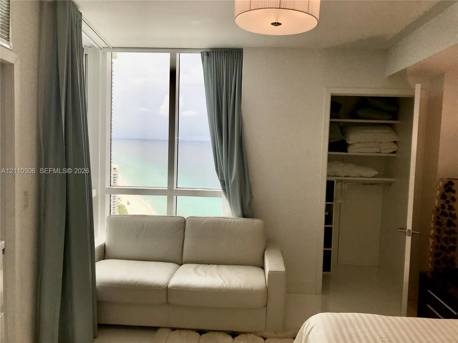 18201 Collins Avenue #5104