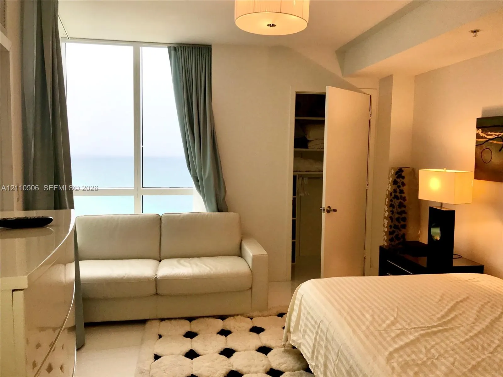 18201 Collins Avenue #5104