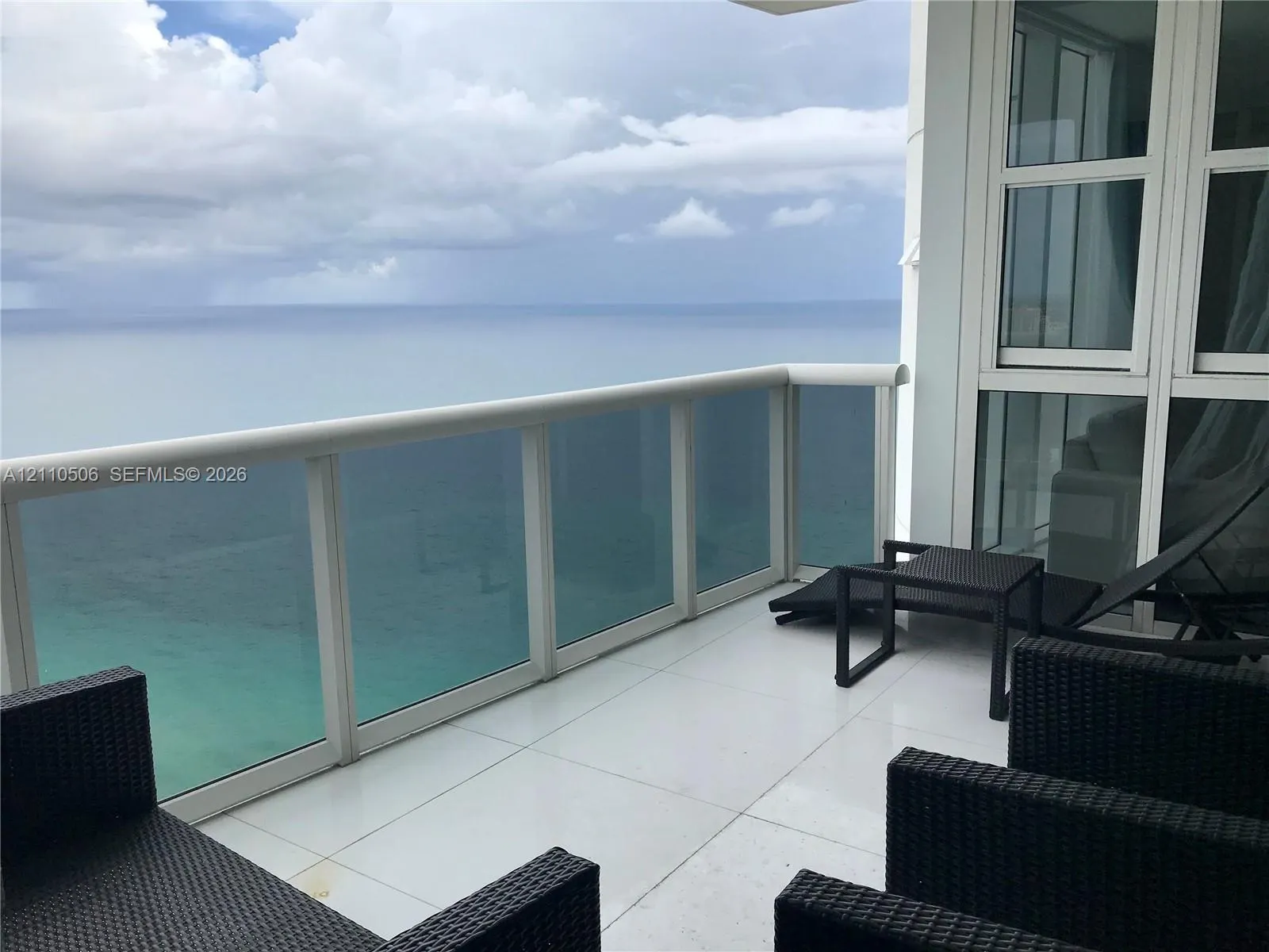 18201 Collins Avenue #5104
