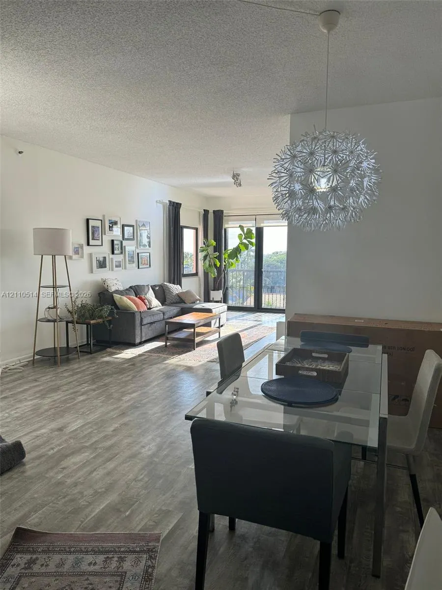 8816 Collins Avenue #304