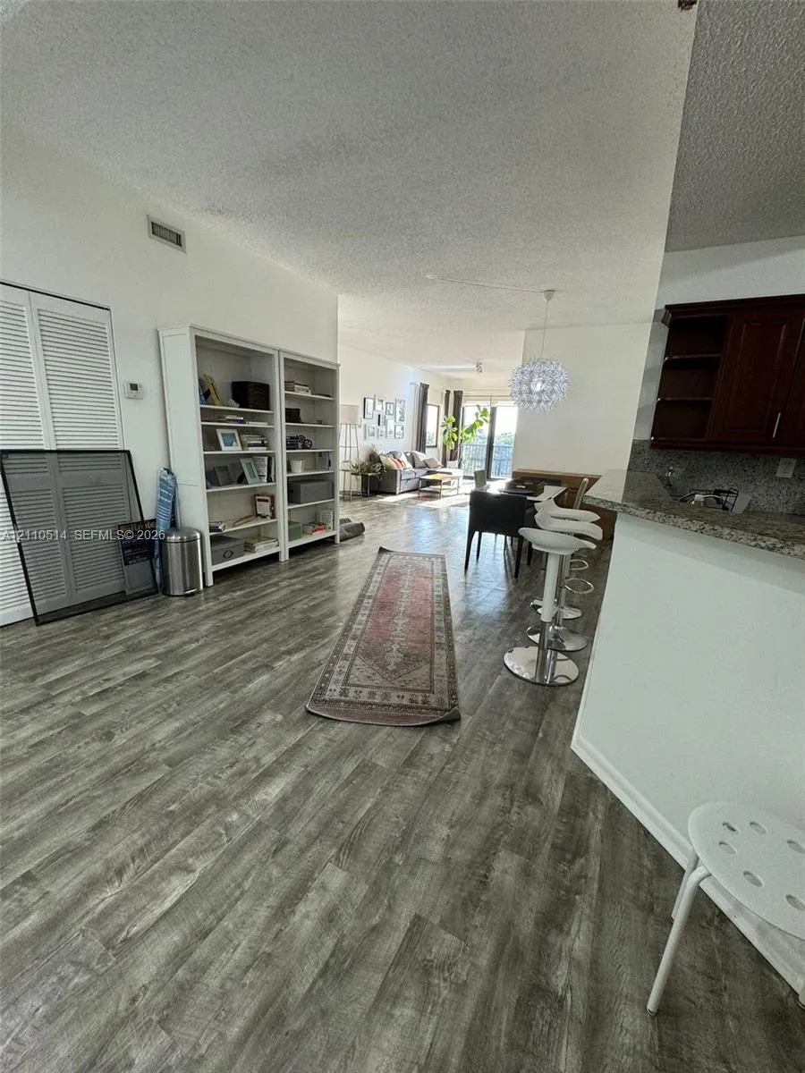8816 Collins Avenue #304