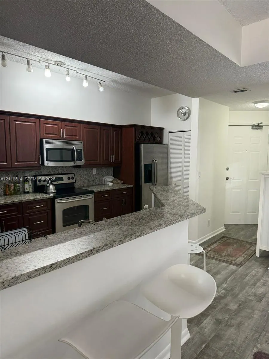 8816 Collins Avenue #304