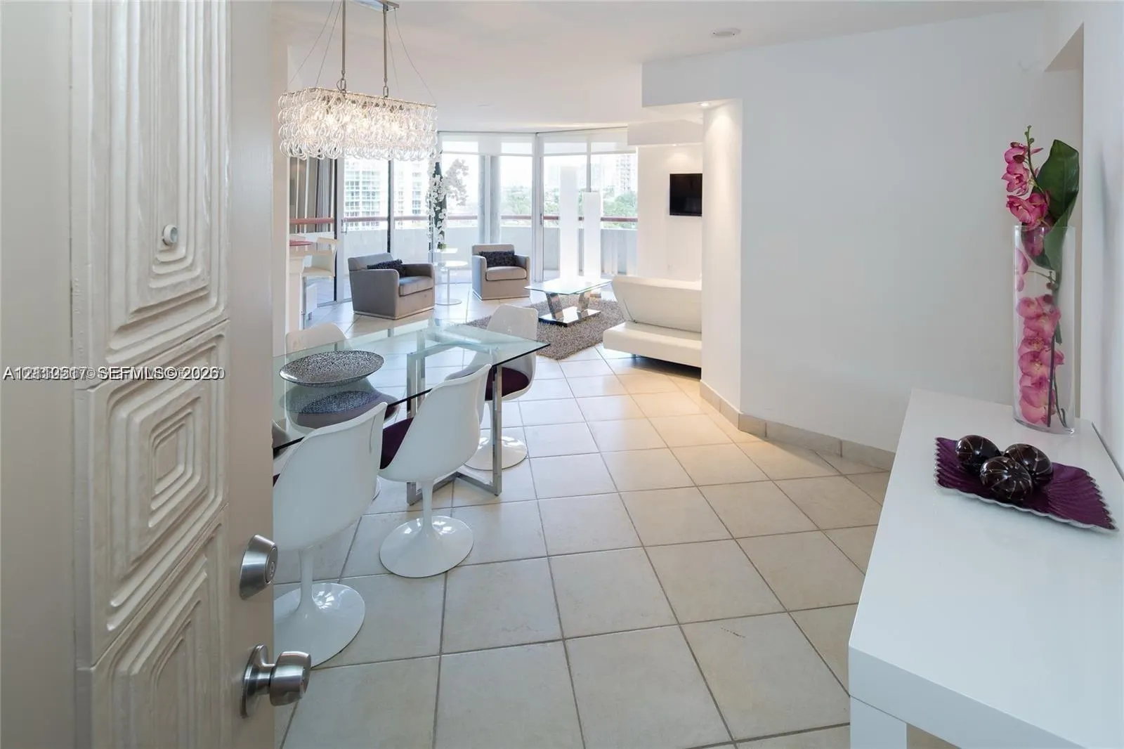 15645 Collins Avenue #601