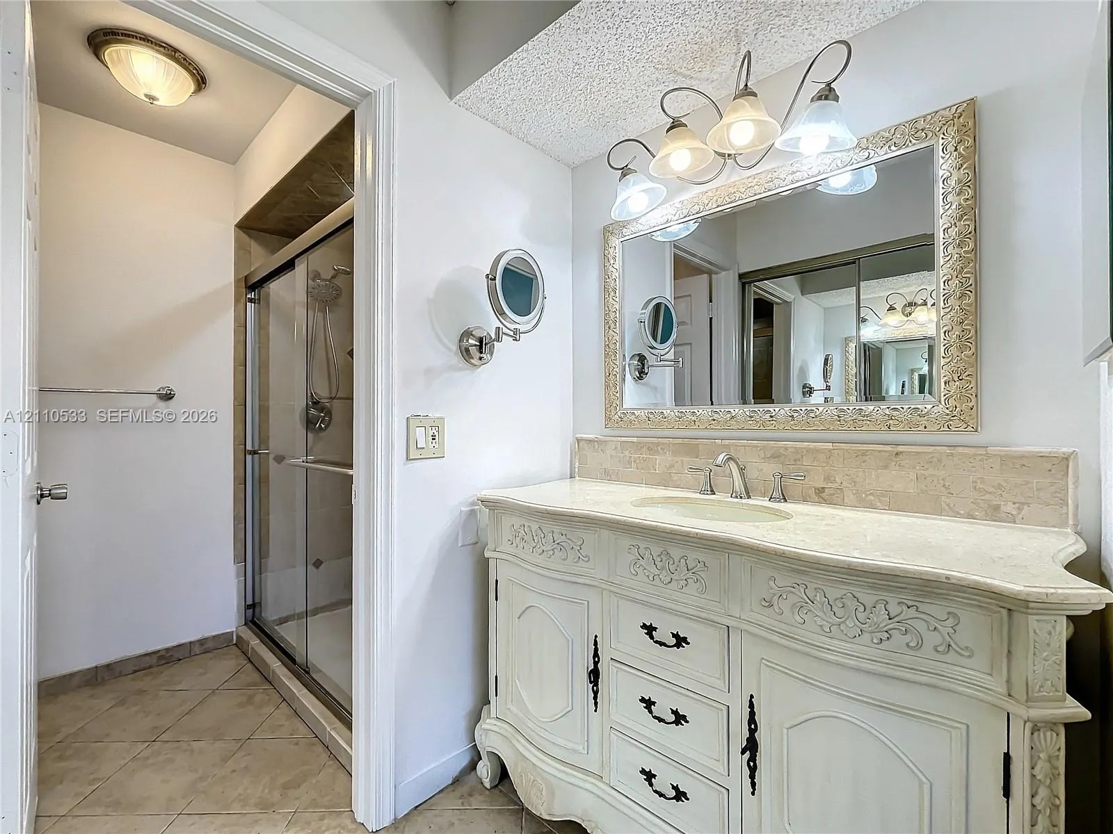 20 Via De Casas Sur #202