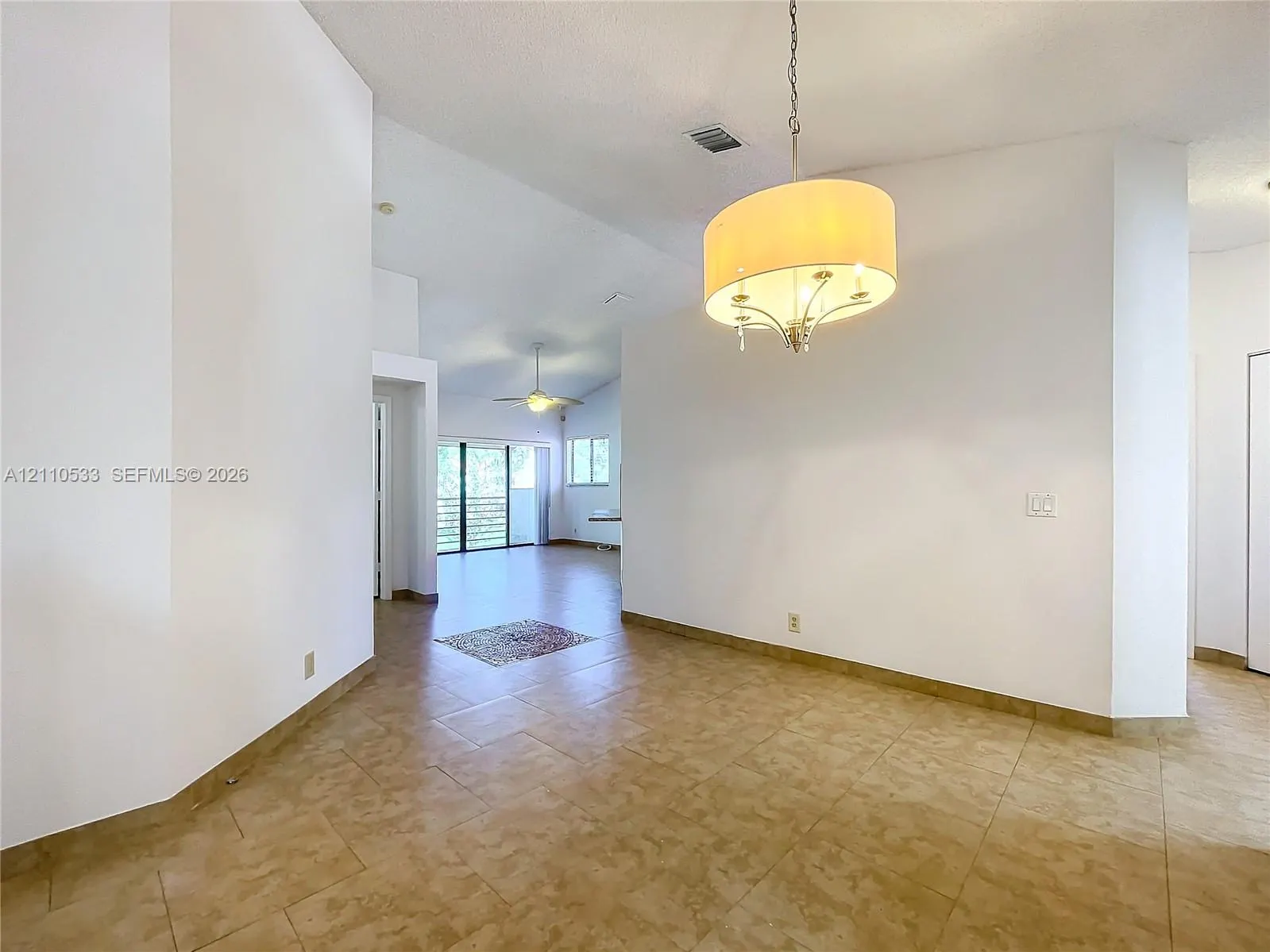 20 Via De Casas Sur #202