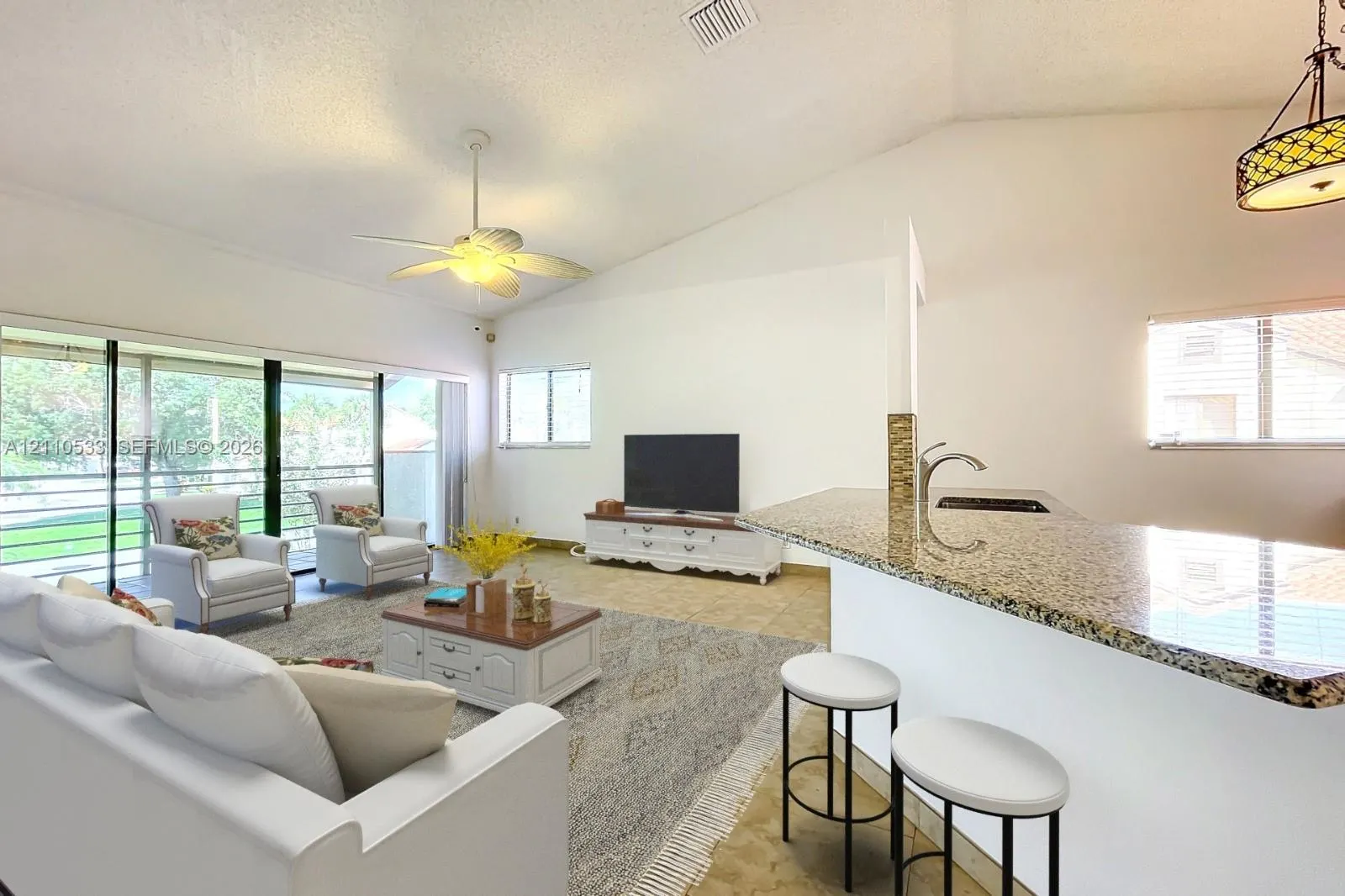 20 Via De Casas Sur #202