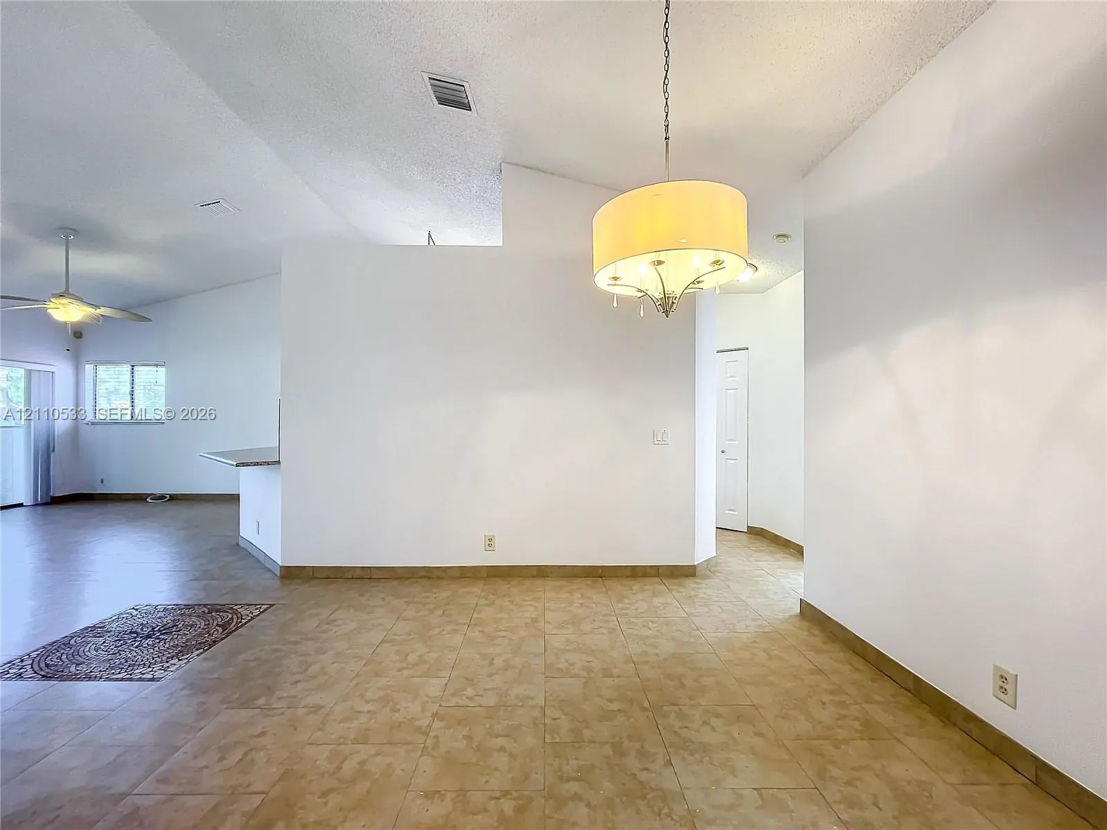 20 Via De Casas Sur #202
