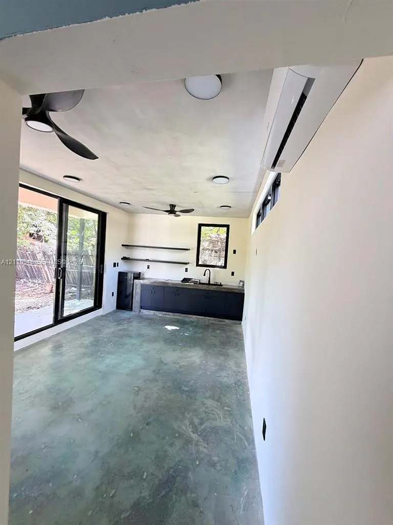 150 NW 44th Street #0