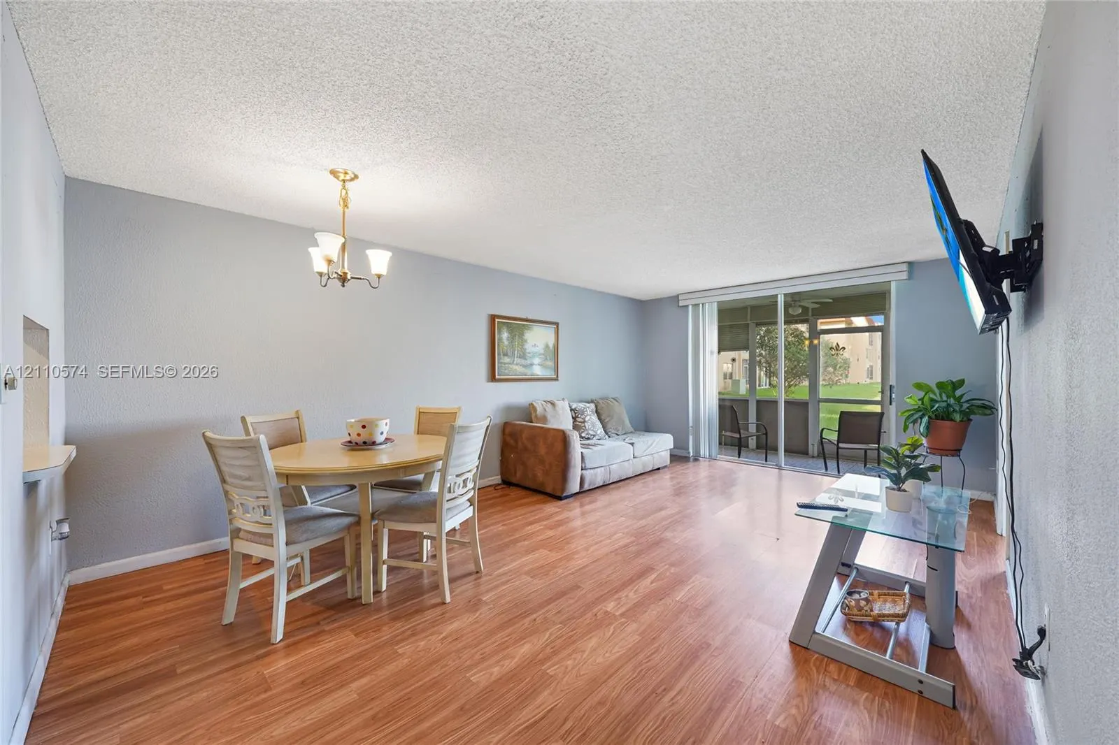 8821 Sunrise Lakes Boulevard #102