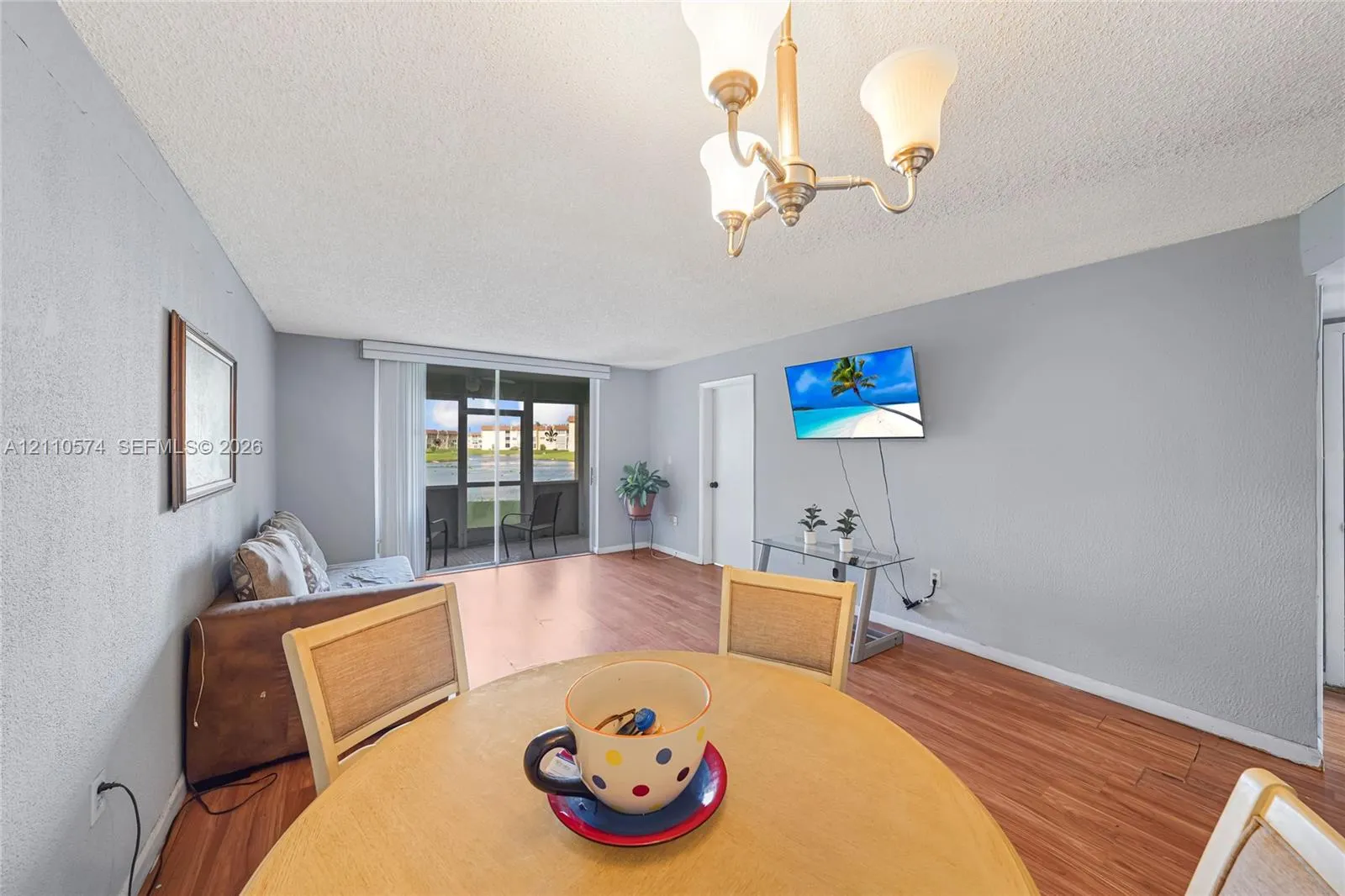 8821 Sunrise Lakes Boulevard #102